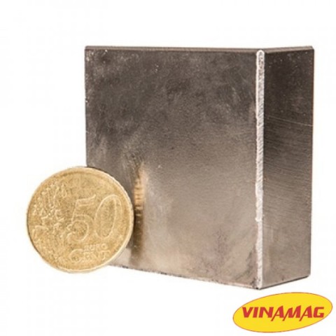 Nam châm viên 70x70x30mm